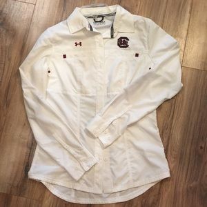 Barely worn Under Armour Gamecock shirt!